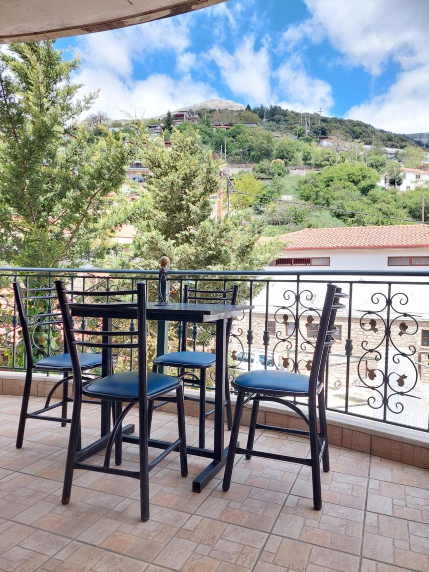 Αρτέμιδα Plus Karpenisi Apartment Exterior photo